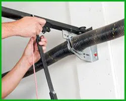 Long Island City Master Garage Door Repair Service Long Island City, NY 516-740-3752 Long Island City Master Garage Door Repair Service Long Island City, NY 516-740-3752 - sidebar-spring-t-07-gr-19m